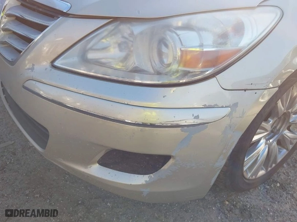 2011 Hyundai Genesis with VIN KMHGC4DE6BU135509, listed as a IAAI auction lot 41672477 with 202,504 mi miles. Bid and sale history available at carsss.com. Image 6.