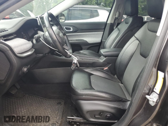 2022 Jeep Compass Altitude z VIN 3C4NJCBB0NT214340, wystawiony jako Copart lot #58775685 z przebiegiem 68 473 mil mil oraz Szkoda całkowita • Salvage title. Historia ofert i sprzedaży dostępna na DreamBid. Obrazek 7.