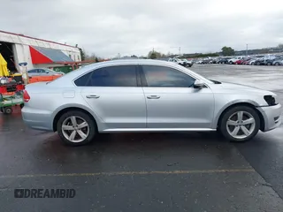2012 Volkswagen Passat SE с VIN 1VWBP7A31CC049763, выставлен на аукционе IAAI как лот 41135187 с пробегом 188 966 миль миль и . История ставок и продаж доступна на DreamBid. Изображение 14.