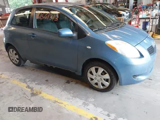 2008 Toyota Yaris с VIN JTDJT923785174752, выставлен на аукционе IAAI как лот 42561313 с пробегом 157 724 миль миль и . История ставок и продаж доступна на DreamBid. Изображение 1.