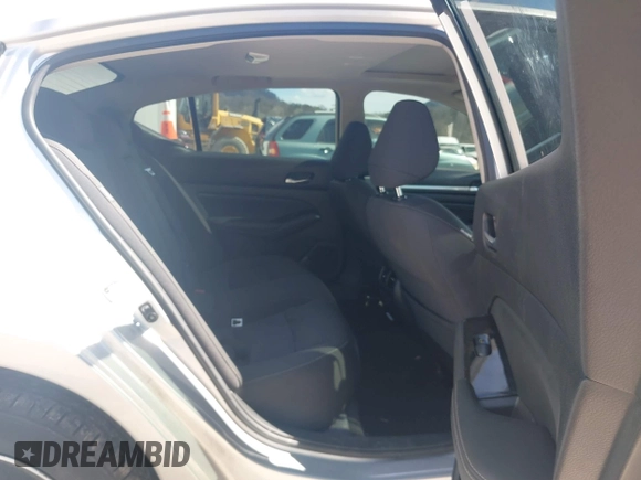 2020 Nissan Altima SV z VIN 1N4BL4DW1LC195914, wystawiony jako IAAI lot #41888061 z przebiegiem 81 376 mil mil oraz . Historia ofert i sprzedaży dostępna na DreamBid. Obrazek 8.