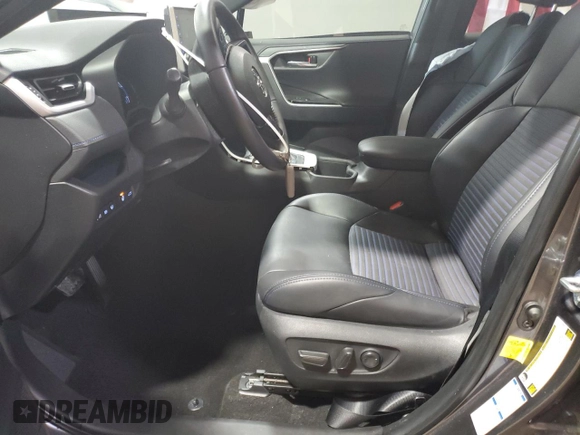 2022 Toyota RAV4 Hybrid XSE with VIN 4T3E6RFV1NU096090, listed as a Copart auction lot 53602885 with 39,077 mi miles and Clean title. Bid and sale history available at DreamBid. Image 7.