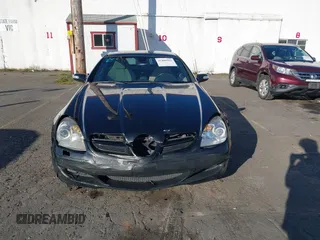 2006 Mercedes-Benz SLK 280 z VIN WDBWK54F66F114895, wystawiony jako IAAI lot #41409991 z przebiegiem 128 962 mil mil oraz . Historia ofert i sprzedaży dostępna na DreamBid. Obrazek 12.