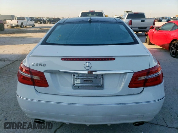 2013 Mercedes-Benz E 350 with VIN WDDKJ5KB1DF197125, listed as a Copart auction lot 55308575 with 157,914 mi miles and Clean Title. Bid and sale history available at DreamBid. Image 6.