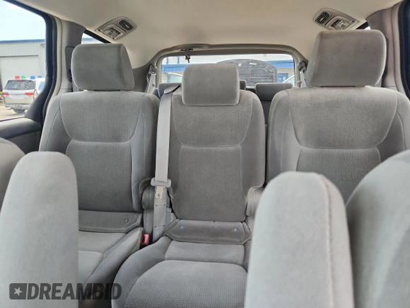 2005 Toyota Sienna CE with VIN 5TDZA23CX5S353193, listed as a Copart auction lot 61507375 with 178,049 mi miles and Clean title. Bid and sale history available at DreamBid. Image 10.