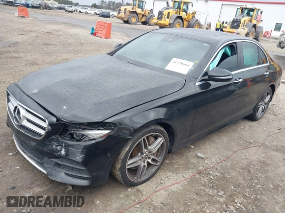 2018 Mercedes-Benz E-Class E 300 with VIN WDDZF4JB1JA454711, listed as a IAAI auction lot 41730604 with 127,985 mi miles. Bid and sale history available at carsss.com. Image 16.