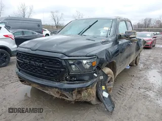 2022 Ram 1500 Big Horn с VIN 1C6SRFBT5NN138689, выставлен на аукционе IAAI как лот 42007451 с пробегом 55 504 миль миль и . История ставок и продаж доступна на DreamBid. Изображение 16.