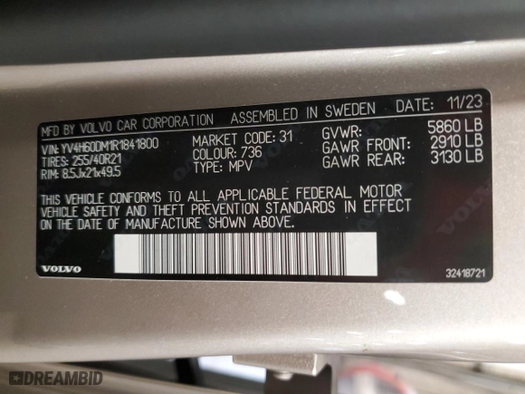 2024 Volvo XC60 Recharge Plug-In Hybrid Ultimate Dark Theme with VIN YV4H60DM1R1841800, listed as a Copart auction lot 77206064 with 1,016 mi miles and Salvage Title. Bid and sale history available at carsss.com. Image 13.