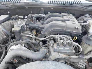 2005 Ford Explorer XLT with VIN 1FMZU63K95ZA77797, listed as a IAAI auction lot 42374661 with 187,409 mi miles and . Bid and sale history available at DreamBid. Image 10.