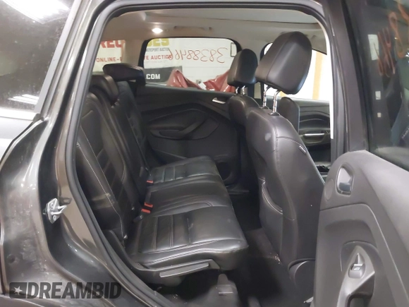 2017 Ford Escape SE with VIN 1FMCU9G9XHUB71008, listed as a IAAI auction lot 40909330 with 181,480 mi miles. Bid and sale history available at carsss.com. Image 8.