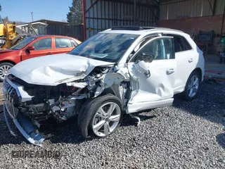 2024 Audi Q3 S line Premium z VIN WA1DECF3XR1108195, wystawiony jako IAAI lot #41833728 z przebiegiem Nie podano mil oraz . Historia ofert i sprzedaży dostępna na DreamBid. Obrazek 19.