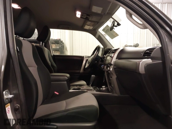 2019 Toyota 4Runner SR5 with VIN JTEBU5JR7K5672873, listed as a IAAI auction lot 41932510 with 122,894 mi miles and . Bid and sale history available at DreamBid. Image 5.
