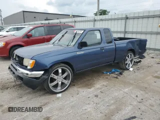 2000 Nissan Frontier XE z VIN 1N6DD26S5YC425649, wystawiony jako Copart lot #60850285 z przebiegiem 177 500 mil mil oraz Szkoda całkowita • Salvage title. Historia ofert i sprzedaży dostępna na DreamBid. Obrazek 1.