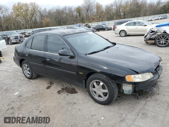 2001 Nissan Altima GXE with VIN 1N4DL01D61C118456, listed as a Copart auction lot 82691894 with 190,047 mi miles and Salvage Title. Bid and sale history available at carsss.com. Image 4.