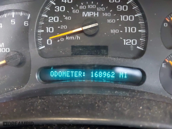 2003 Chevrolet Silverado 1500 LS with VIN 2GCEC19X931162981, listed as a IAAI auction lot 41885134 with 168,962 mi miles. Bid and sale history available at carsss.com. Image 7.