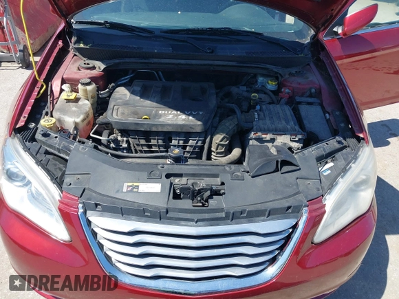 2014 Chrysler 200 LX with VIN 1C3CCBAB6EN211685, listed as a IAAI auction lot 42061267 with 178,834 mi miles. Bid and sale history available at carsss.com. Image 10.