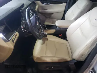 2019 Cadillac XT5 FWD with VIN 1GYKNARS1KZ231504, listed as a Copart auction lot 51952355 with 54,243 mi miles and Salvage title. Bid and sale history available at DreamBid. Image 7.