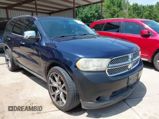 2013 Dodge Durango Citadel z VIN 1C4SDHET2DC665680, wystawiony jako IAAI lot #42407968 z przebiegiem 214 019 mil mil oraz . Historia ofert i sprzedaży dostępna na DreamBid. Obrazek 1.