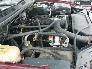 2000 Jeep Grand Cherokee Laredo с VIN 1J4GW48S5YC395355, выставлен на аукционе IAAI как лот 43038310 с пробегом 119 051 миль миль и . История ставок и продаж доступна на DreamBid. Изображение 20.