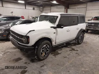 2021 Ford Bronco with VIN 1FMEE5DP6MLA71957, listed as a IAAI auction lot 41587072 with 42,896 mi miles and . Bid and sale history available at DreamBid. Image 2.