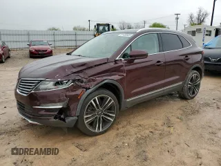 2018 Lincoln MKC Reserve z VIN 5LMTJ3DH8JUL31195, wystawiony jako Copart lot #51483935 z przebiegiem 57 104 mil mil oraz Szkody całkowita. Historia ofert i sprzedaży dostępna na DreamBid. Obrazek 1.