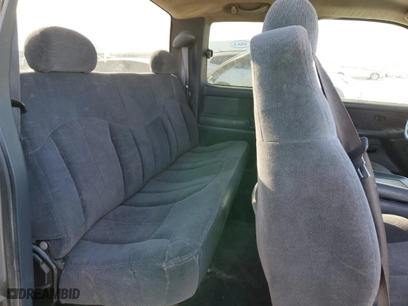 2000 Chevrolet Silverado 1500 LS with VIN 2GCEC19T3Y1219440, listed as a Copart auction lot 49277525 with 505,332 mi miles and Non Repairable. Bid and sale history available at carsss.com. Image 10.