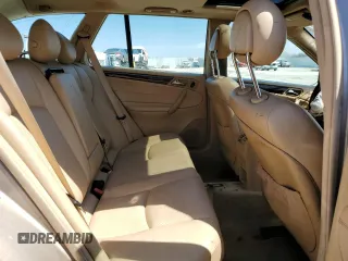 2003 Mercedes-Benz C 240 z VIN WDBRH81J03F424333, wystawiony jako Copart lot #51584265 z przebiegiem 269 394 mil mil oraz Szkody całkowita. Historia ofert i sprzedaży dostępna na DreamBid. Obrazek 10.