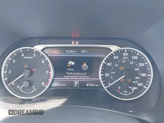 2025 Nissan Sentra SR z VIN 3N1AB8DV8SY309598, wystawiony jako IAAI lot #42460527 z przebiegiem 3 690 mil mil oraz . Historia ofert i sprzedaży dostępna na DreamBid. Obrazek 7.