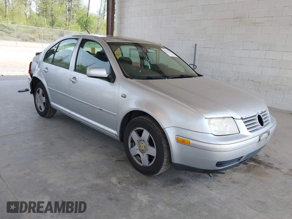 2000 Volkswagen Jetta GLS z VIN 3VWSA29M4YM195775, wystawiony jako IAAI lot #42131518 z przebiegiem 314 472 mil mil oraz . Historia ofert i sprzedaży dostępna na DreamBid. Obrazek 1.