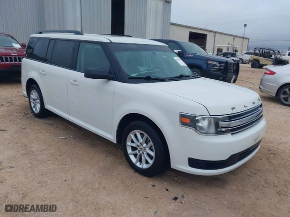 2014 Ford Flex SE with VIN 2FMGK5B8XEBD10344, listed as a IAAI auction lot 41902107 with 84,438 mi miles. Bid and sale history available at carsss.com. Image 1.