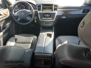 2012 Mercedes-Benz M 350 with VIN 4JGDA5HB8CA054819, listed as a Copart auction lot 49919665 with 167,669 mi miles and Salvage title. Bid and sale history available at DreamBid. Image 8.