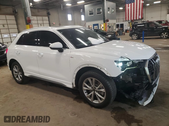 2023 Audi Q3 S line Premium z VIN WA1DECF36P1090324, wystawiony jako Copart lot #45025995 z przebiegiem 28 052 mil mil oraz Nie do naprawy. Historia ofert i sprzedaży dostępna na DreamBid. Obrazek 4.