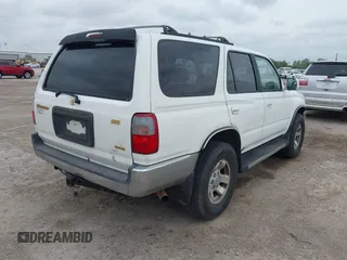 1999 Toyota 4Runner SR5 with VIN JT3GN86R3X0132463, listed as a IAAI auction lot 42019672 with 391,073 mi miles and . Bid and sale history available at DreamBid. Image 4.