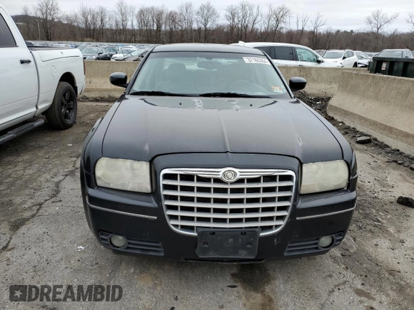 2005 Chrysler 300 with VIN 2C3JA53G35H141126, listed as a Copart auction lot 37165364 with 198,695 mi miles and Salvage Title. Bid and sale history available at carsss.com. Image 5.