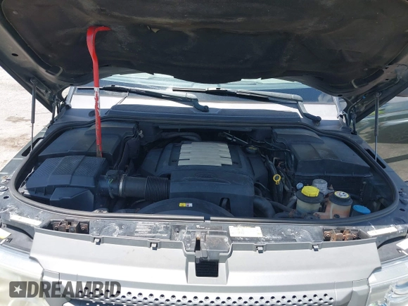 2006 Land Rover Range Rover Sport HSE with VIN SALSF25456A936061, listed as a IAAI auction lot 42275209 with 293,702 mi miles and . Bid and sale history available at DreamBid. Image 10.