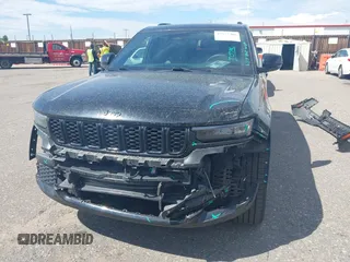 2023 Jeep Grand Cherokee Altitude with VIN 1C4RJJAG4P8817795, listed as a IAAI auction lot 42572709 with 49,468 mi miles and . Bid and sale history available at DreamBid. Image 13.