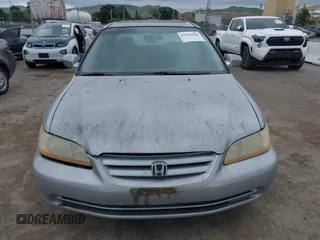 2001 Honda Accord EX z VIN 1HGCG16571A010751, wystawiony jako IAAI lot #42074284 z przebiegiem 281 526 mil mil oraz . Historia ofert i sprzedaży dostępna na DreamBid. Obrazek 6.