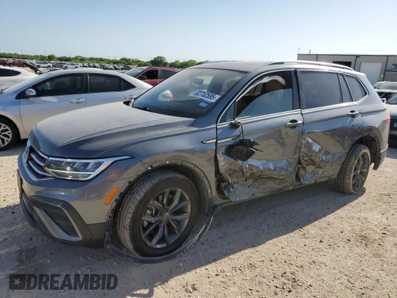2022 Volkswagen Tiguan SE z VIN 3VV2B7AX8NM168482, wystawiony jako Copart lot #52752595 z przebiegiem 65 045 mil mil oraz Szkoda całkowita • Salvage title. Historia ofert i sprzedaży dostępna na DreamBid. Obrazek 1.