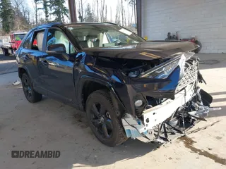 2021 Toyota RAV4 Hybrid XSE with VIN 2T3E6RFV7MW015687, listed as a IAAI auction lot 41525806 with 39,505 mi miles and . Bid and sale history available at DreamBid. Image 1.