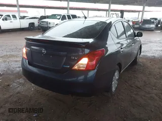 2014 Nissan Versa SV with VIN 3N1CN7AP6EL843863, listed as a IAAI auction lot 41796248 with 112,361 mi miles. Bid and sale history available at carsss.com. Image 4.