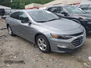 2024 Chevrolet Malibu LT with VIN 1G1ZD5ST1RF123650, listed as a IAAI auction lot 42155963 with 40,832 mi miles and . Bid and sale history available at carsss.com. Image 1.