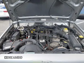 2000 Jeep Cherokee z VIN 1J4FF48S1YL200458, wystawiony jako IAAI lot #42239282 z przebiegiem Nie podano mil oraz . Historia ofert i sprzedaży dostępna na DreamBid. Obrazek 10.