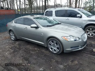 2011 Jaguar XF with VIN SAJWA0FB5BLR93854, listed as a IAAI auction lot 41751996 with 117,604 mi miles. Bid and sale history available at carsss.com. Image 1.