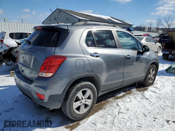 2020 Chevrolet Trax LT with VIN 3GNCJLSB3LL321930, listed as a Copart auction lot 46072075 with 25,620 mi miles and Salvage Title. Bid and sale history available at DreamBid. Image 3.