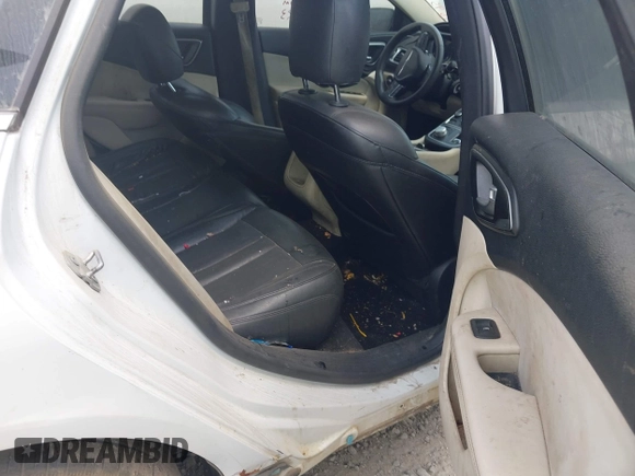 2015 Chrysler 200 Limited with VIN 1C3CCCAB0FN723403, listed as a IAAI auction lot 41695043 with 248,366 mi miles and . Bid and sale history available at carsss.com. Image 8.