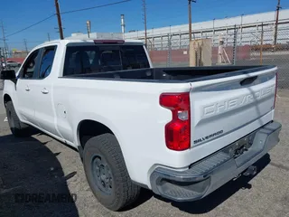 2019 Chevrolet Silverado 1500 LT with VIN 1GCRWCEDXKZ290572, listed as a IAAI auction lot 41622202 with 42,196 mi miles and . Bid and sale history available at DreamBid. Image 14.
