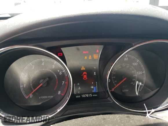 2018 Mitsubishi Outlander ES with VIN JA4AP3AU3JZ030233, listed as a Copart auction lot 56124415 with 107,615 mi miles and Salvage title. Bid and sale history available at DreamBid. Image 9.