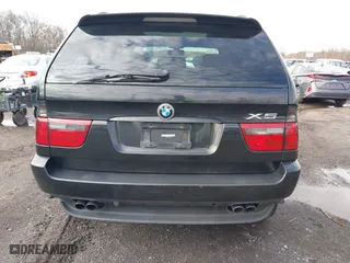 2006 BMW X5 4.4i with VIN 5UXFB53506LV22836, listed as a IAAI auction lot 41727708 with 186,084 mi miles. Bid and sale history available at carsss.com. Image 16.