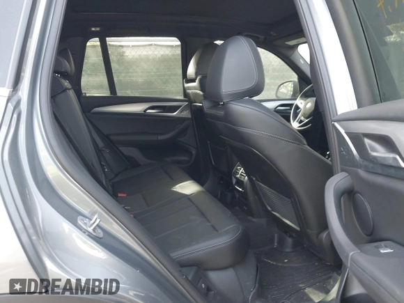2024 BMW X3 sDrive30i with VIN 5UX43DP08R9U80981, listed as a IAAI auction lot 41801168 with 10,673 mi miles and . Bid and sale history available at DreamBid. Image 8.