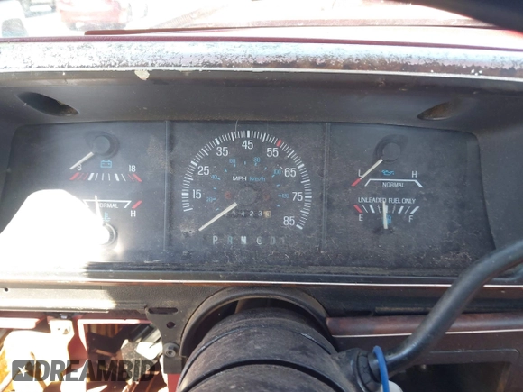 1989 Ford F-150 z VIN 1FTEF15N0KNA13478, wystawiony jako IAAI lot #41813627 z przebiegiem 414 233 mil mil oraz . Historia ofert i sprzedaży dostępna na DreamBid. Obrazek 7.